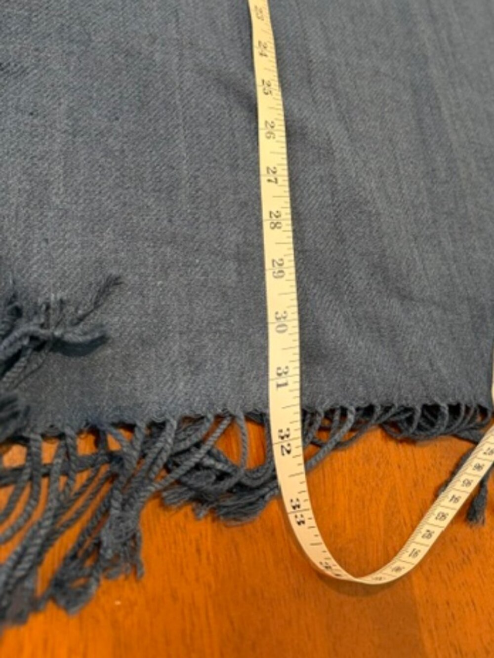 Blue Pashmina Oversized Wrap Scarf Pre-Owned. - Picture 6 of 10